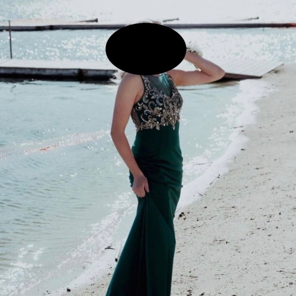 Ed Young emerald green prom dress with beadwork and sequin. SZ small